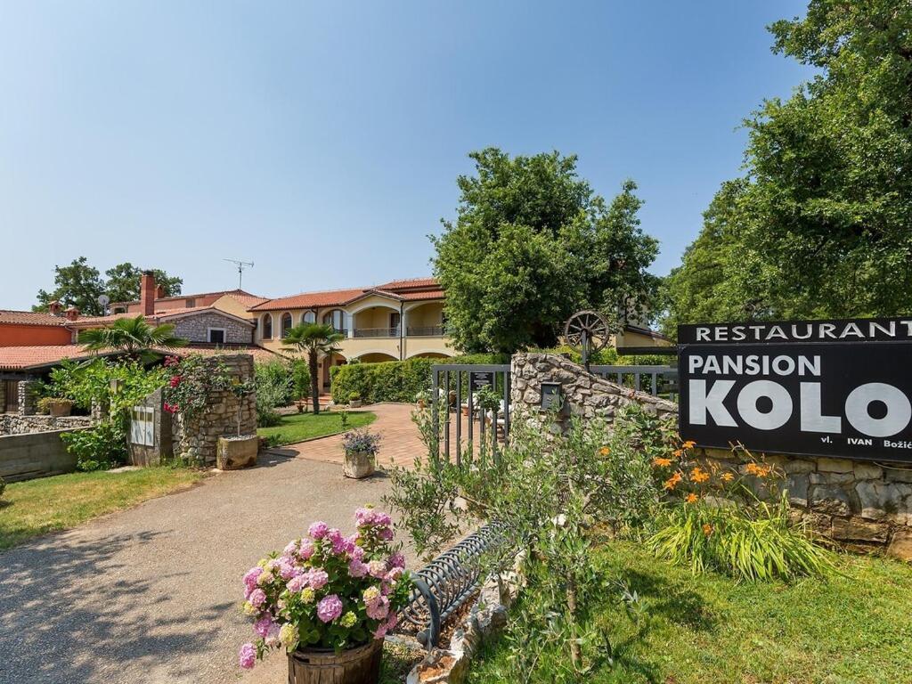 Bed And Breakfast Kolo Adults Only Bužinija Eksteriør bilde