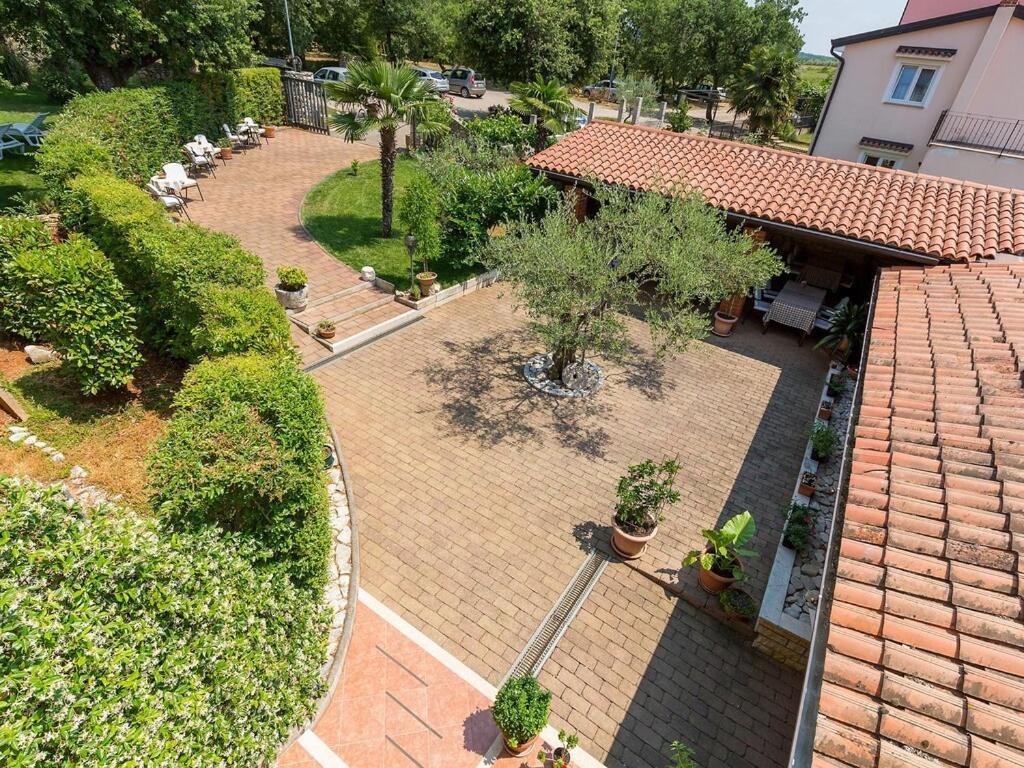 Bed And Breakfast Kolo Adults Only Bužinija Eksteriør bilde