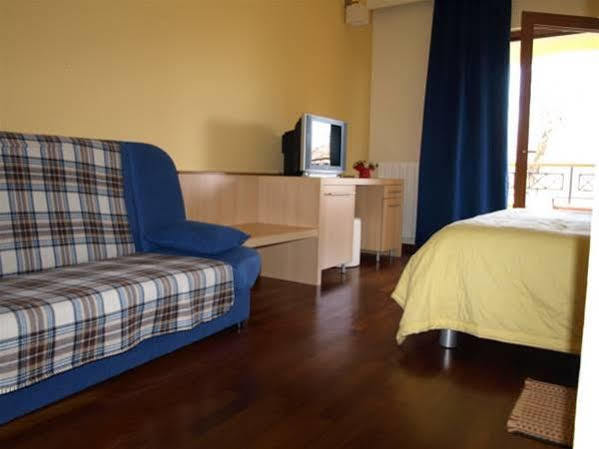 Bed And Breakfast Kolo Adults Only Bužinija Eksteriør bilde